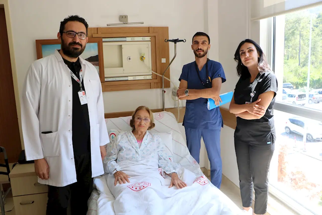 Kemer YAŞAM Polikliği'nde 1413 vatandaşa hizmet verildi