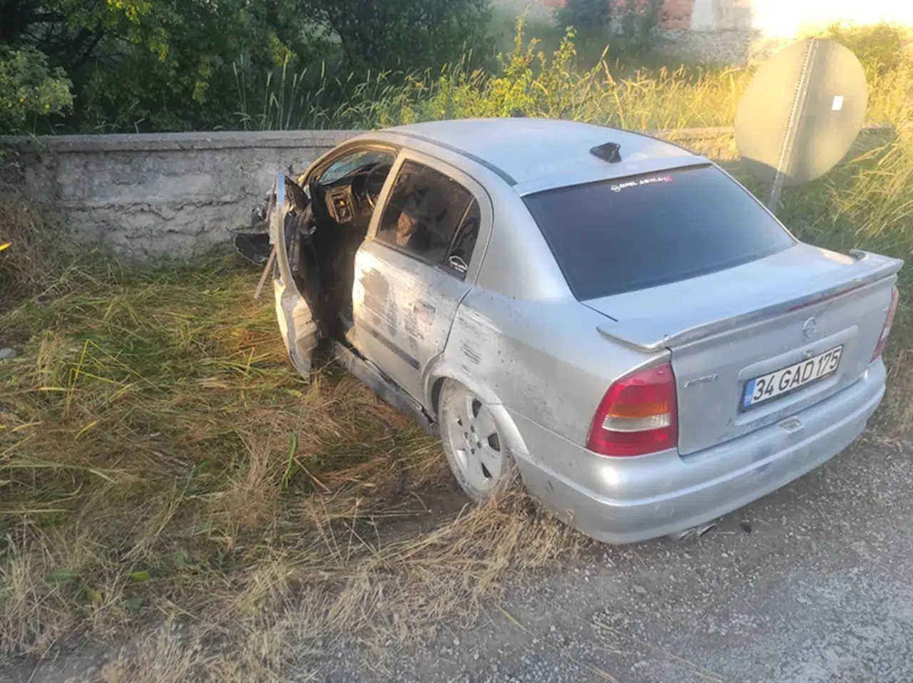 Tokat'ta iki ayrı trafik kazasında 3 kişi yaralandı