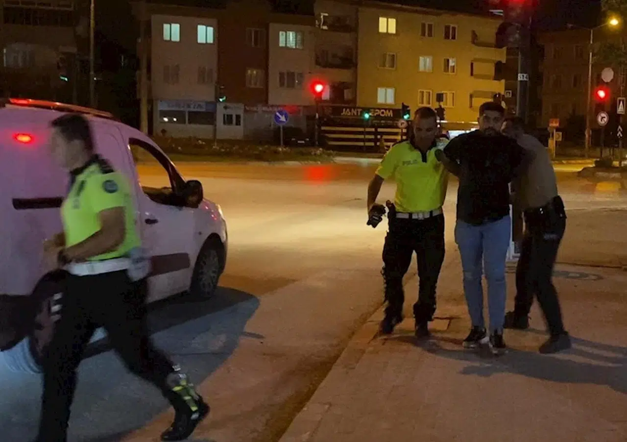 Bursa’da 'dur' ihtarına uymayan ehliyetsiz sürücüye 31 bin 833 TL ceza