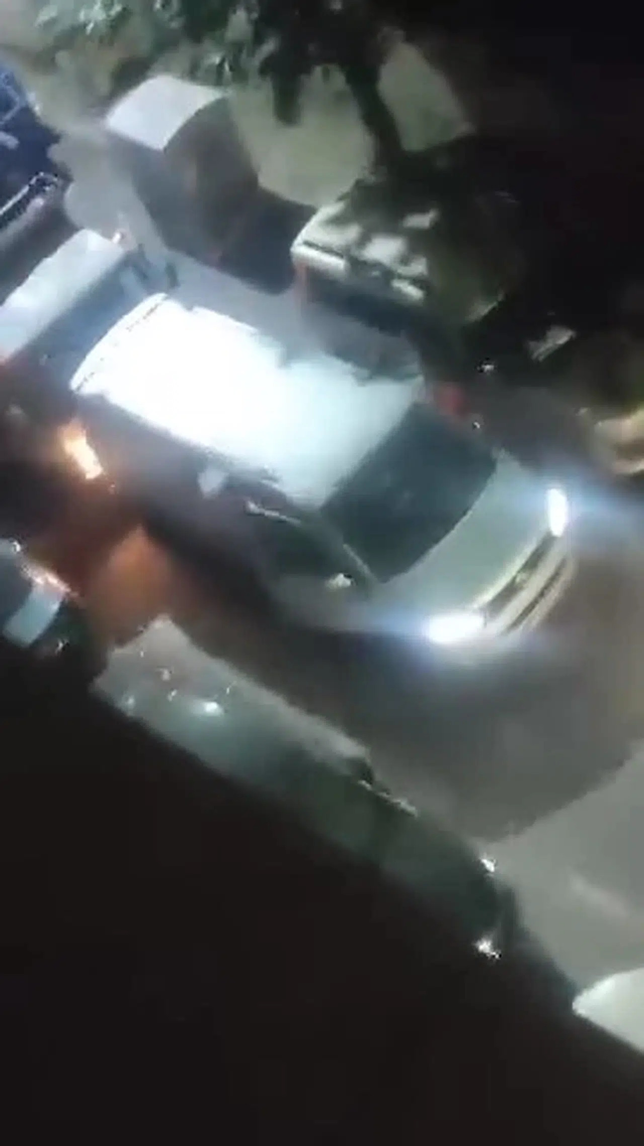 İstanbul - Sultangazi'de iki kardeşe bıçakla saldırıp ateş açtılar 