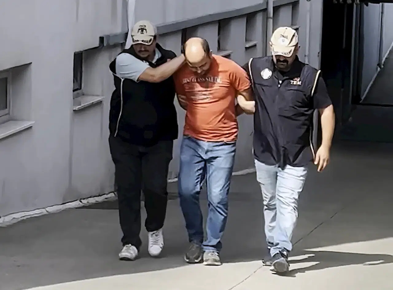 Darbe girişimine katılmaktan 13 yıl hapisle aranan firari uzman çavuş yakalandı