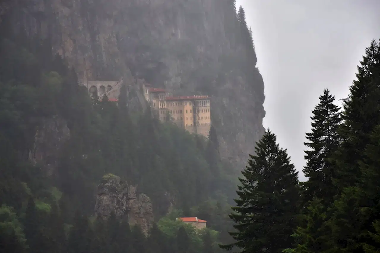 Sümela Manastırı'nı bayramda 14 bin 627 kişi ziyaret etti