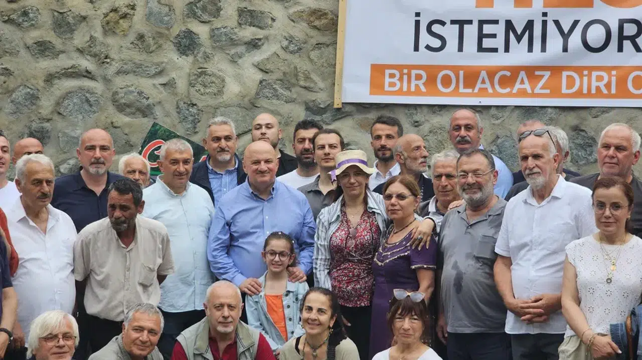 CHP Artvin Milletvekili Uğur Bayraktutan'dan Çağrı: Doğa Katliamlarına Son Verilmeli!