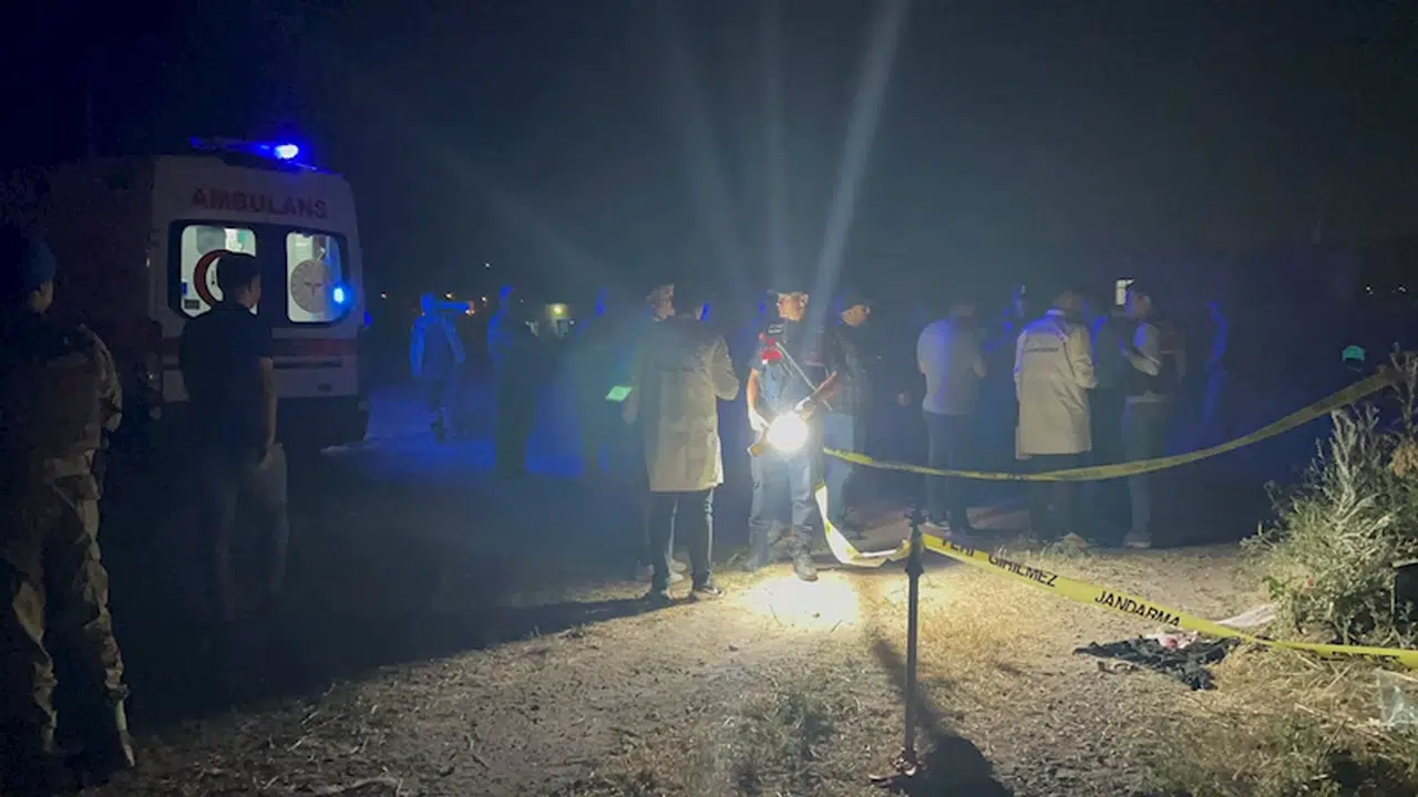 'Arazi' kavgasında 2 yeğenini öldürüp, 3 yeğenini yaraladıktan sonra intihar etti