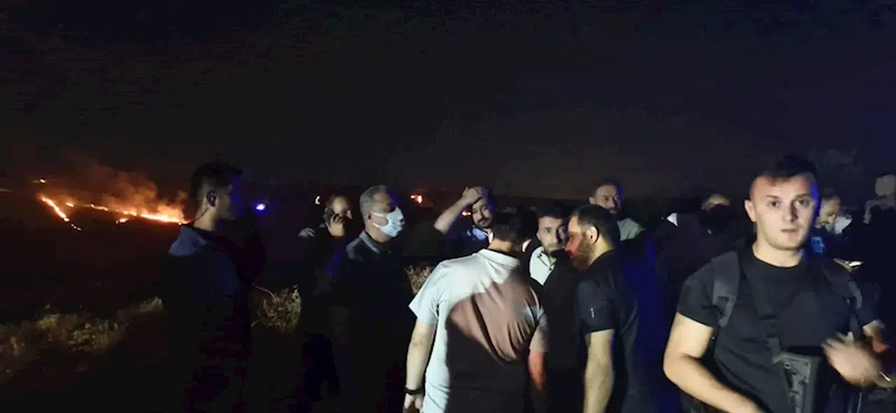 Diyarbakır'da anız yangını yerleşim yerlerine sıçradı; 2 kişi öldü, yaralılar var