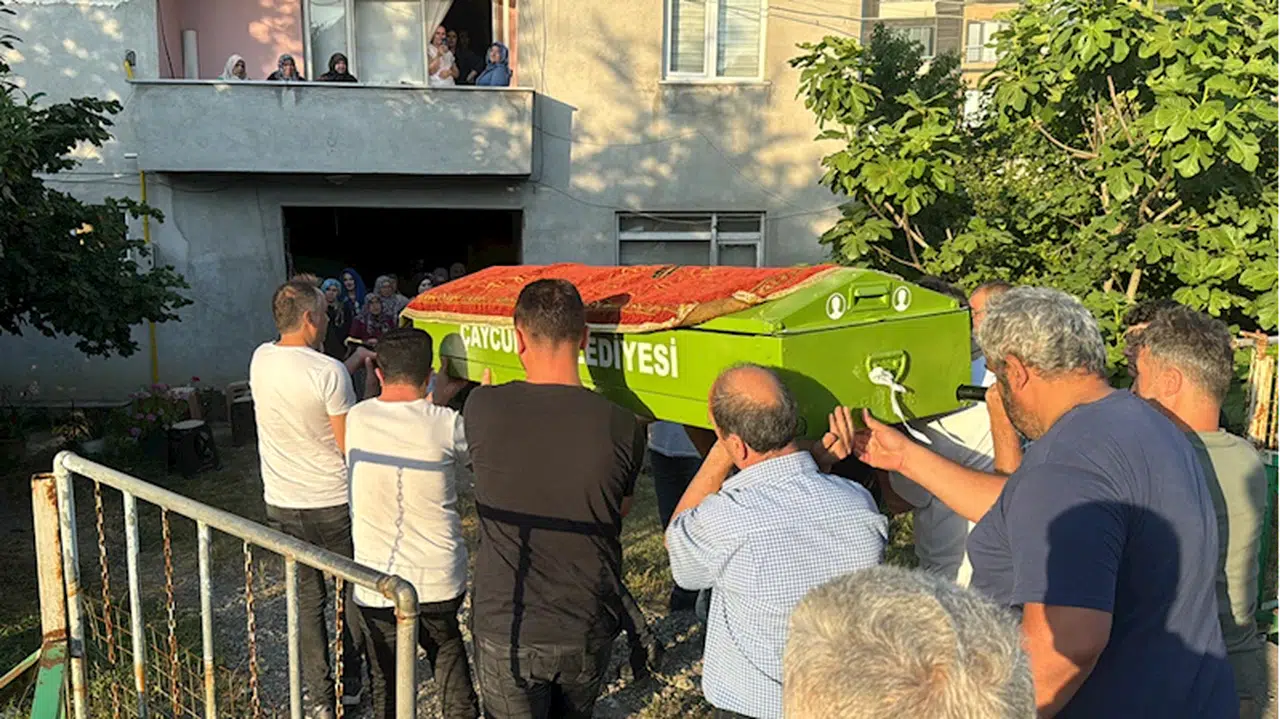 Kocaeli'de babasının tabancayla yaraladığı genç kız 8 aylık yaşam mücadelesini kaybetti