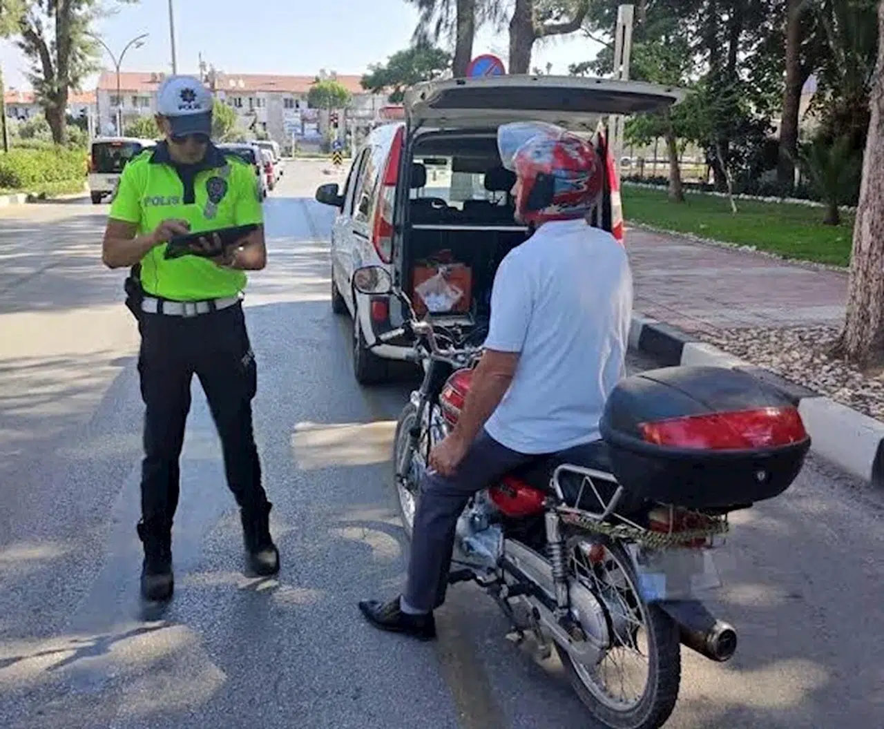 Manisa'da motosikletlere özel denetim; sürücülere ceza yağdı