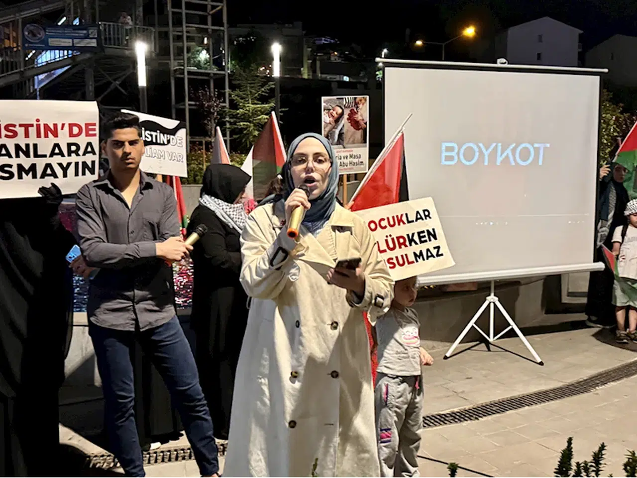 Trabzon'da İsrail'in Gazze'ye yönelik saldırıları protesto edildi