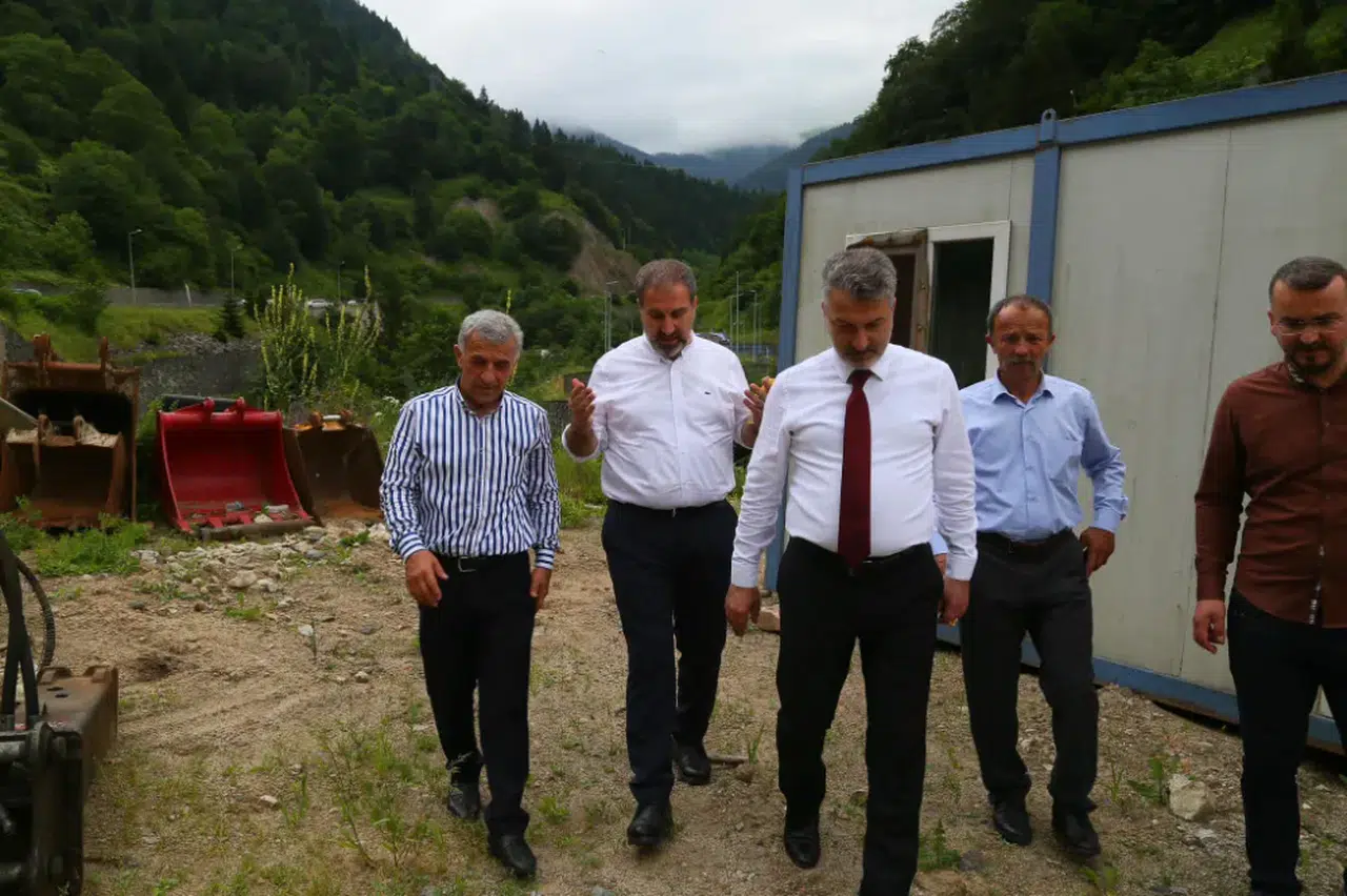 AK Parti Trabzon İl Başkanlığı'ndan Uzungöl HES Projesi'ne Ziyaret