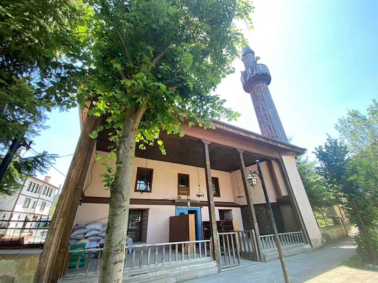 Mudurnu'da tarihi Asilbey Camisi restore ediliyor