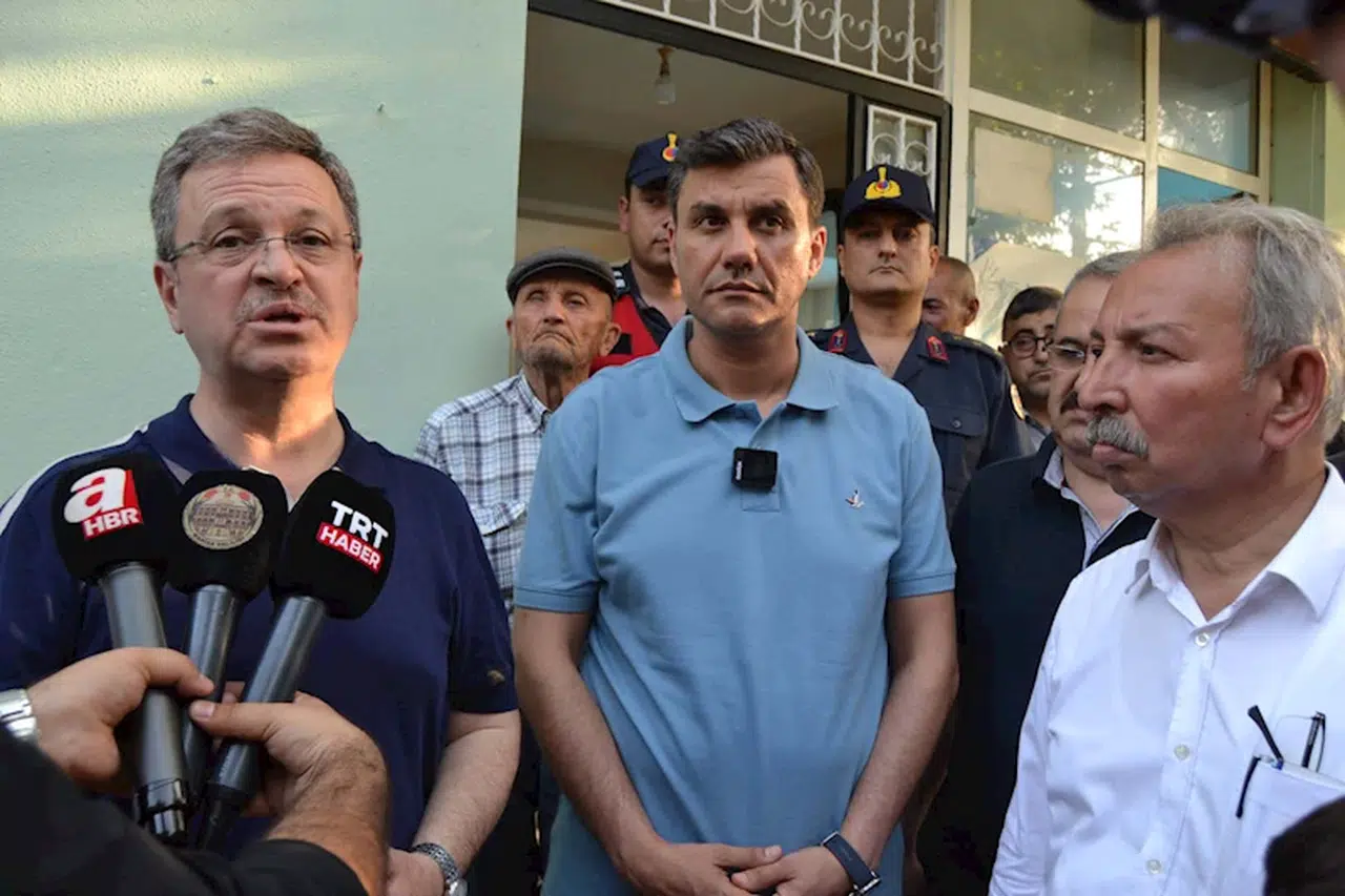 Bakan Yumaklı'dan Salihli'ye geçmiş olsun telefonu