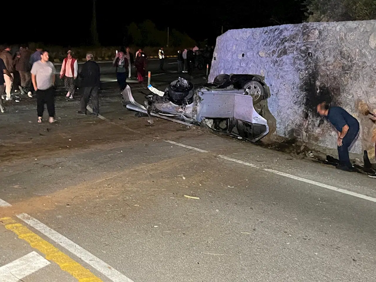 Bartın'da 2 otomobil çarpıştı 3 kişi öldü, 2 kişi yaralandı