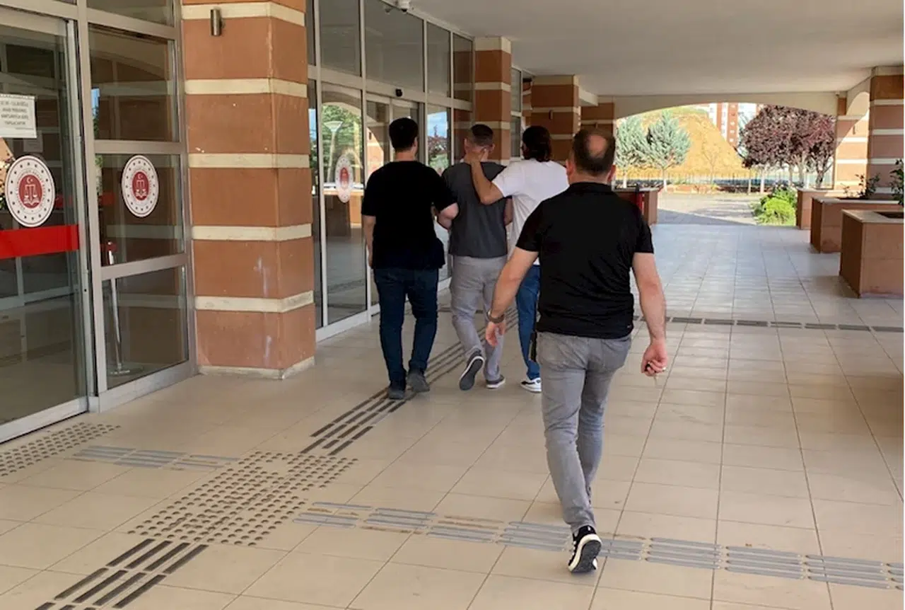 Kastamonu'da 29 yıl 3 ay hapis cezası ile aranan firari hükümlü yakalandı