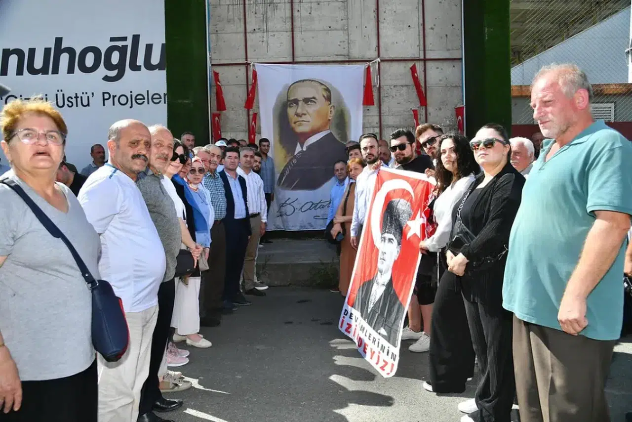 CHP İl Başkanı ve Diğer Sivil Toplum Kuruluşlarından Ortak Açıklama: Atatürk'e Yapılan Saldırı Kınandı
