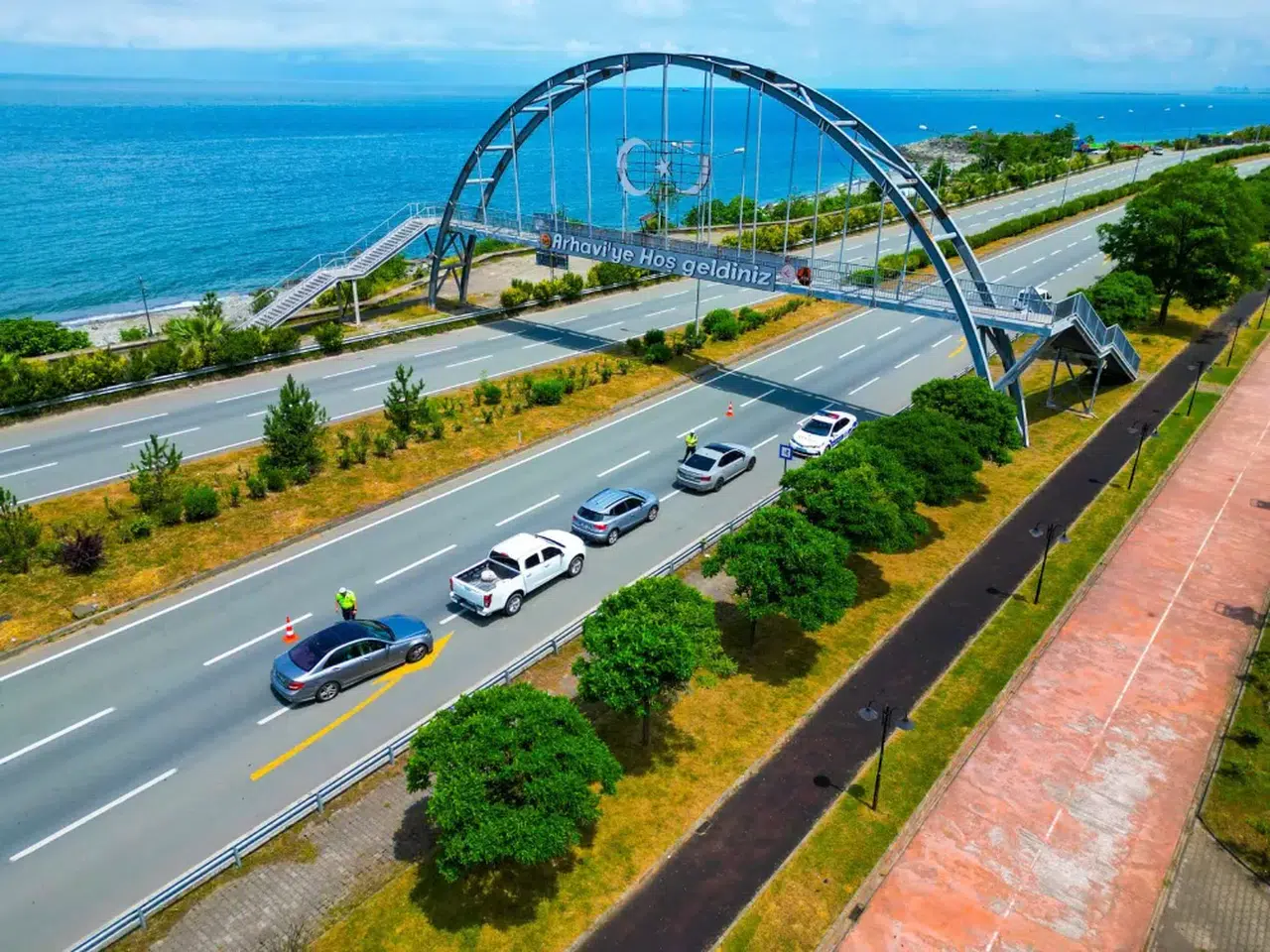 Artvin'de Bayram Tatilinde 17 Trafik Kazası: 29 Yaralı