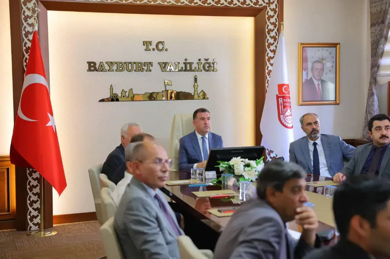 Bayburt'ta Sanayi ve Teknoloji İş Birliği Kurulu Toplantısı İstihdam Stratejilerini Masaya Yatırdı