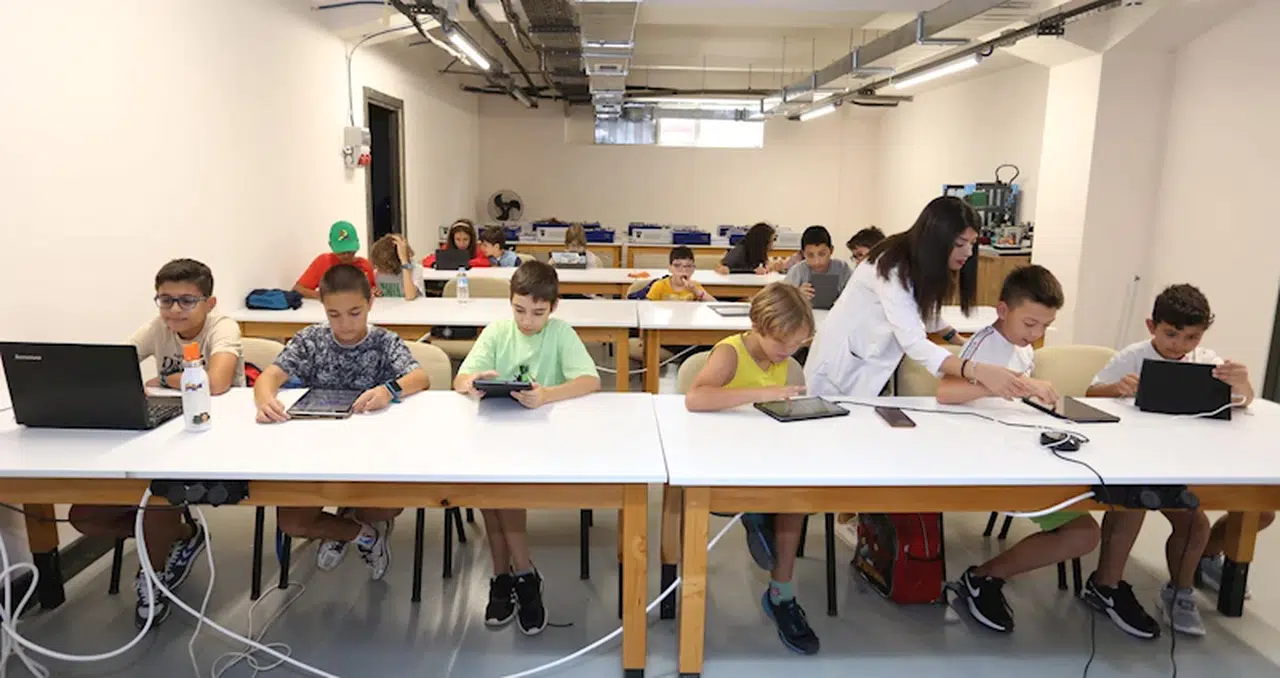 Antalya Bilim Merkezi'nin  'Tematik Bilim Kampı' başladı