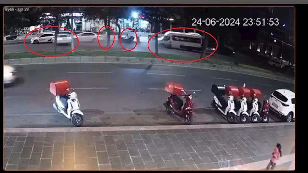 Park halindeki minibüs, ezilmelerini önledi; o anlar kamerada