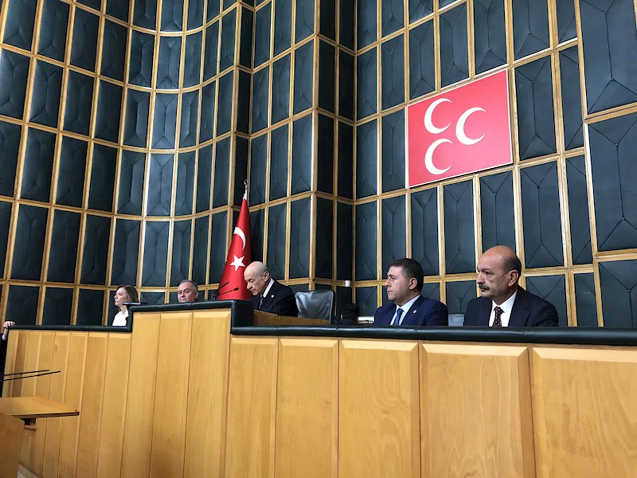 Bahçeli: Özel'in bizi 'Türkiye İttifakı'na davet etmesi, tam bir akıl tutulmasıdır