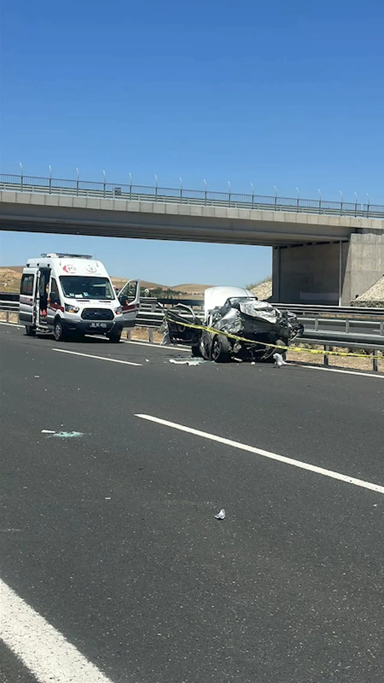 Ankara'da kamyonet, otomobile çarptı; 1 öldü, 2 yaralı