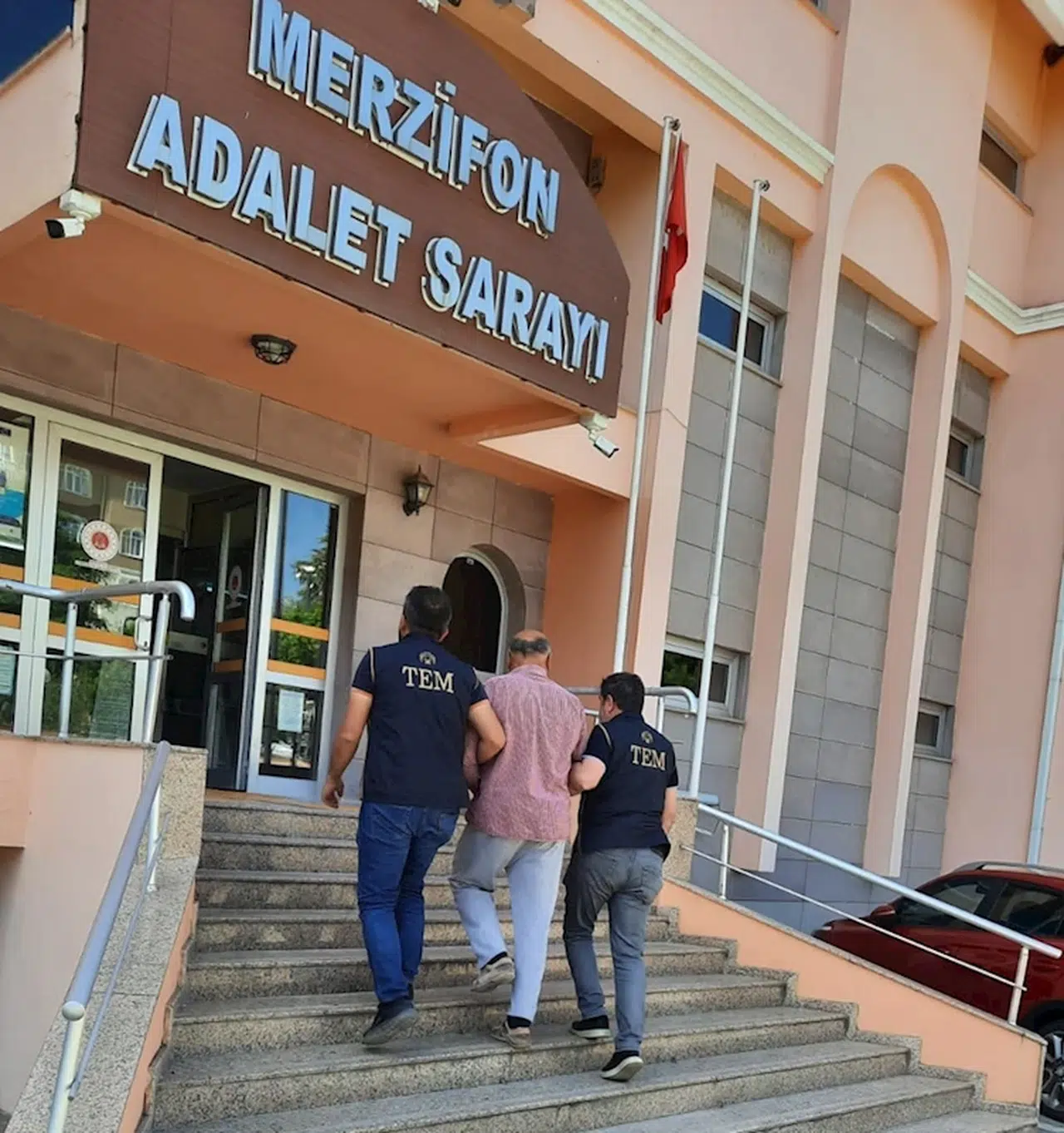 Amasya'da FETÖ firarisi hükümlü yakalandı