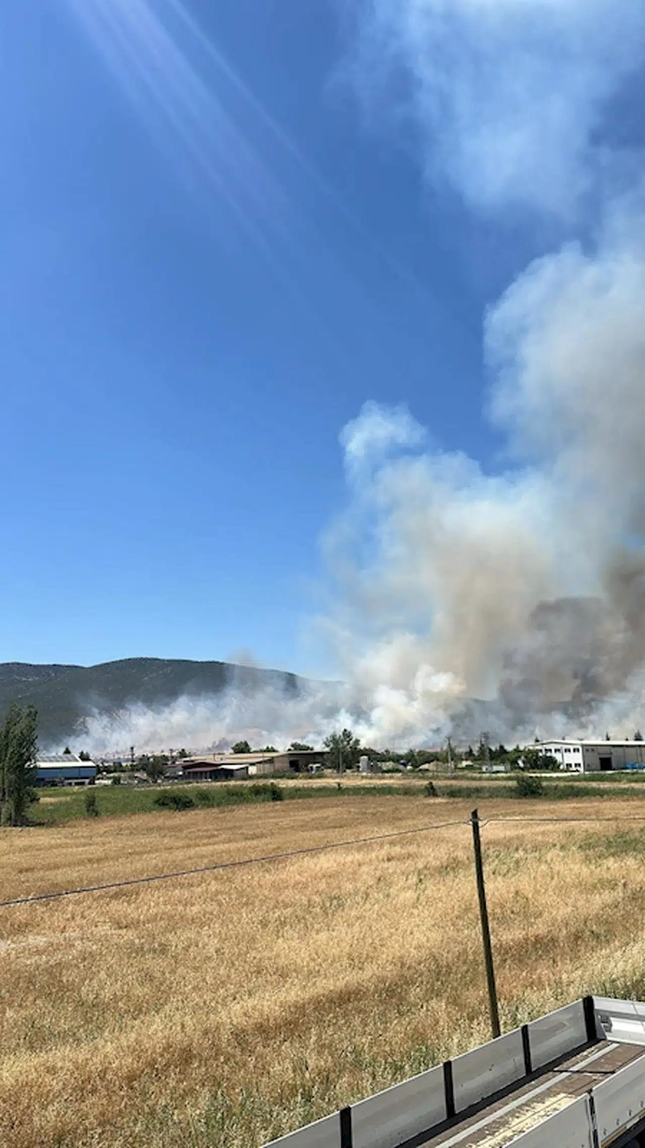 Isparta'da tarla yangını
