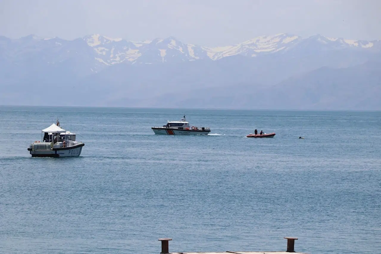 Van Gölü'nde kaybolan Ahmet Hilmi, 8 gündür aranıyor