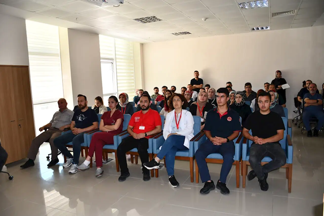 Vezirköprü Ağız ve Diş Sağlığı Merkezinde yangın tatbikatı yapıldı