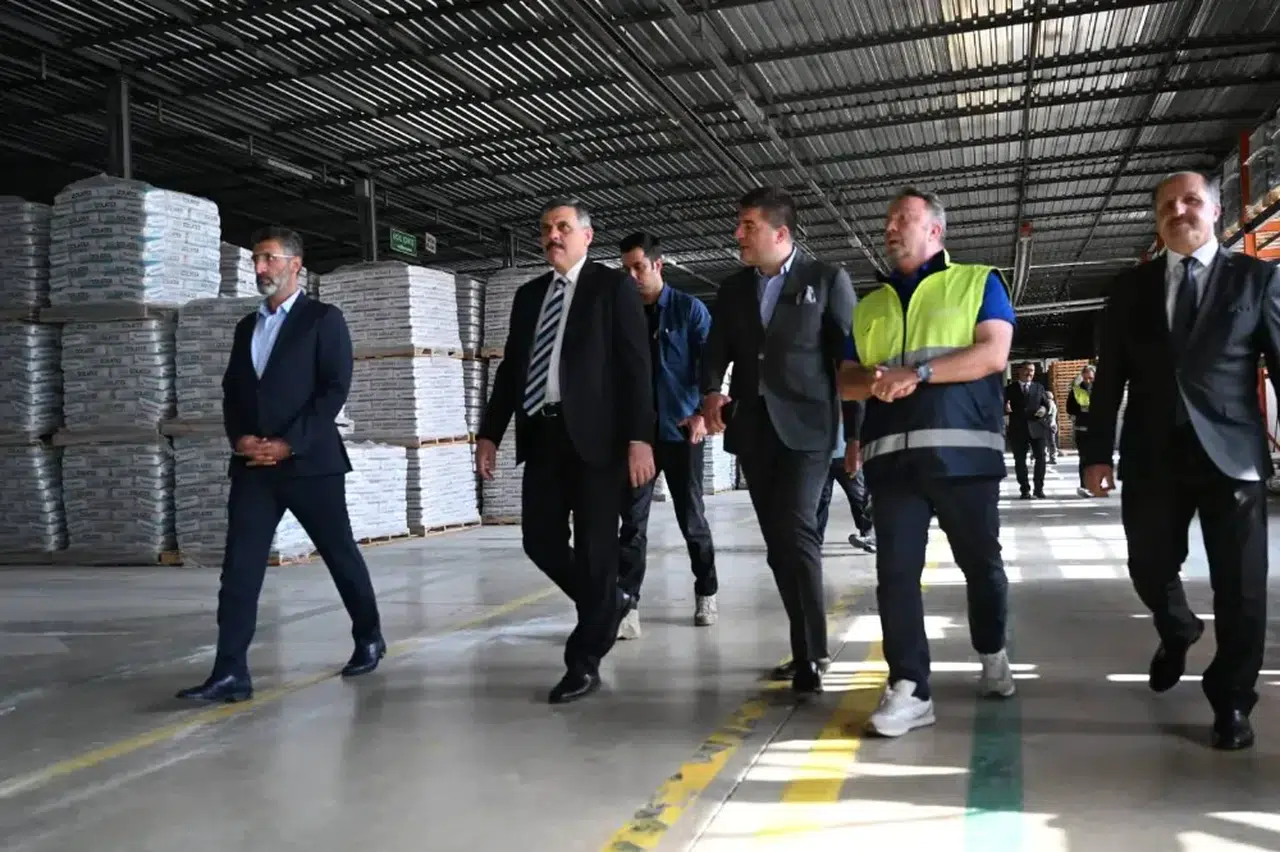 Erzurum Valisi Mustafa Çiftçi, Kalekim Erzurum Fabrikası'nda İncelemelerde Bulundu