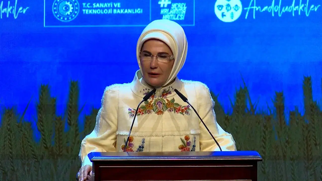 İstanbul- Emine Erdoğan: Yerel ürünlerimizi markalaştırarak ulusal kalkınmayı desteklemeyi hedefliyoruz