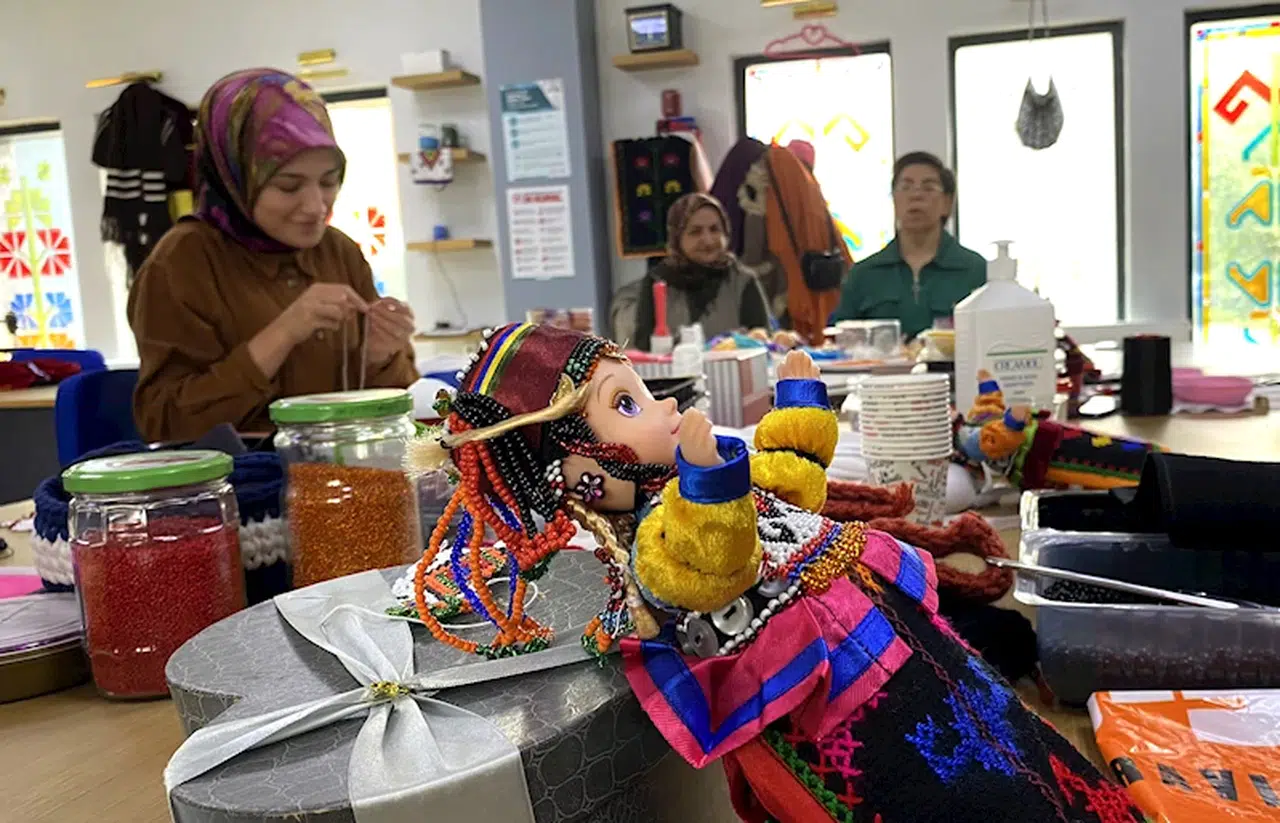 800 ile 20 bin lira arasında satılan Damal bebeği, kadınlara gelir kapısı oldu