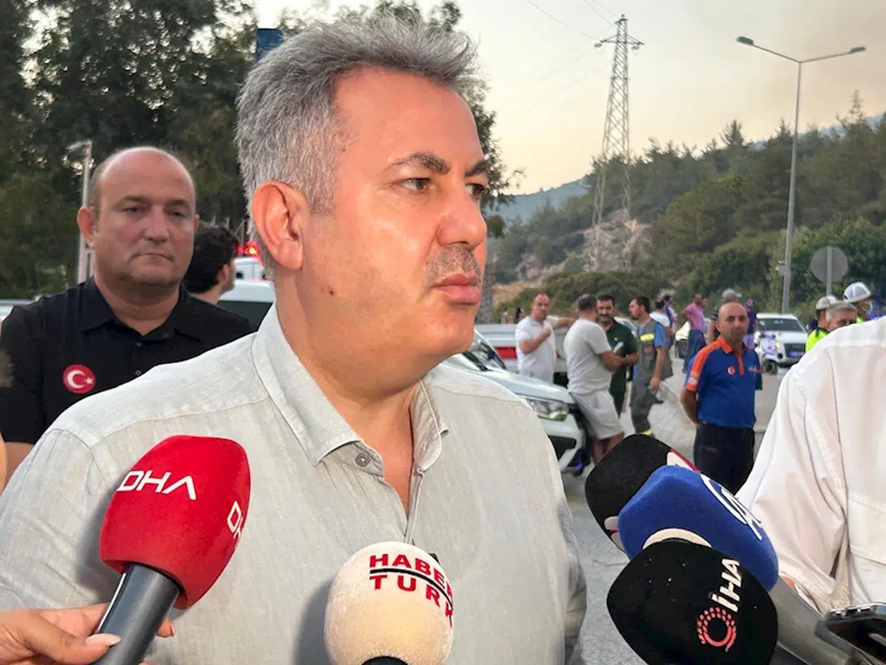 Selçuk'ta çıkan orman yangını Kuşadası'na da sıçradı (3)