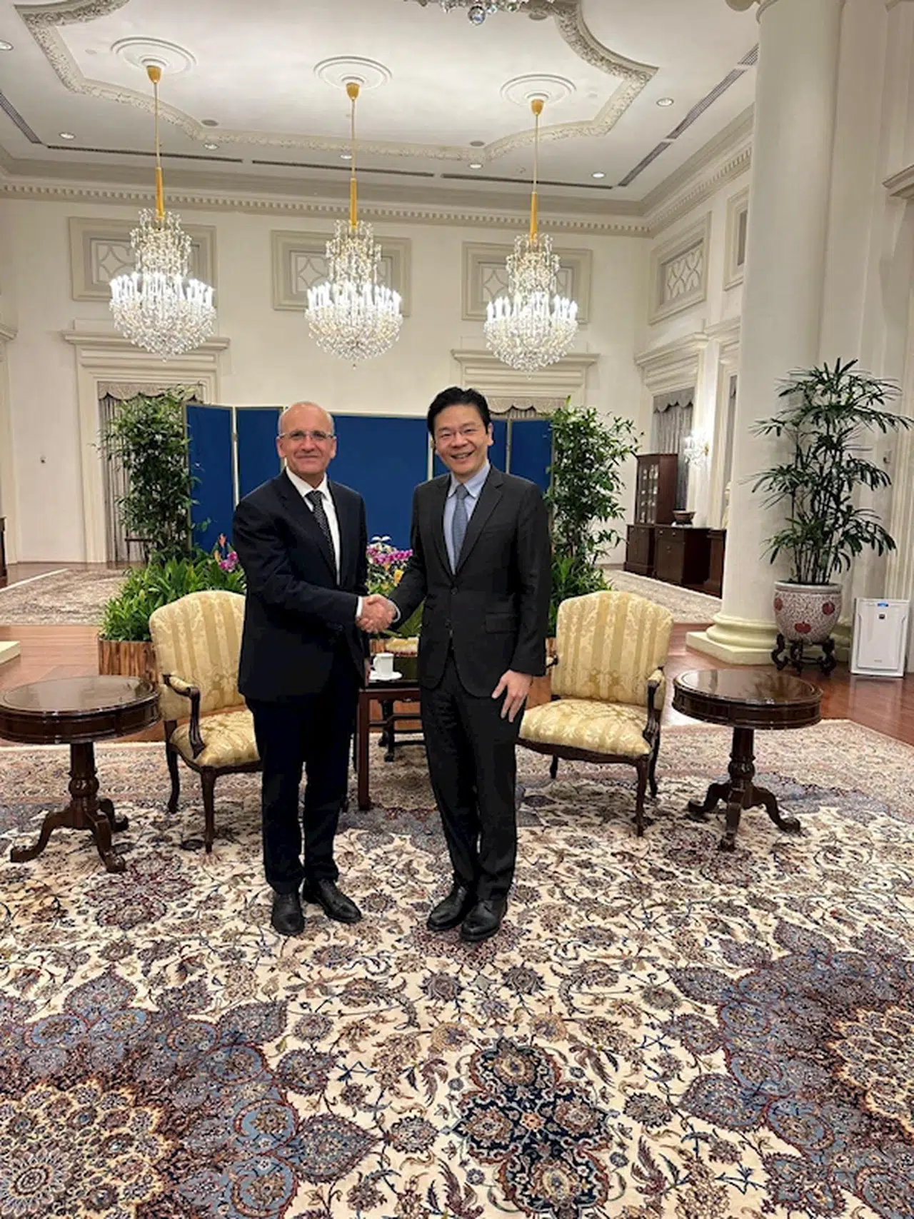 Bakan Şimşek, Singapur'da temaslarda bulundu