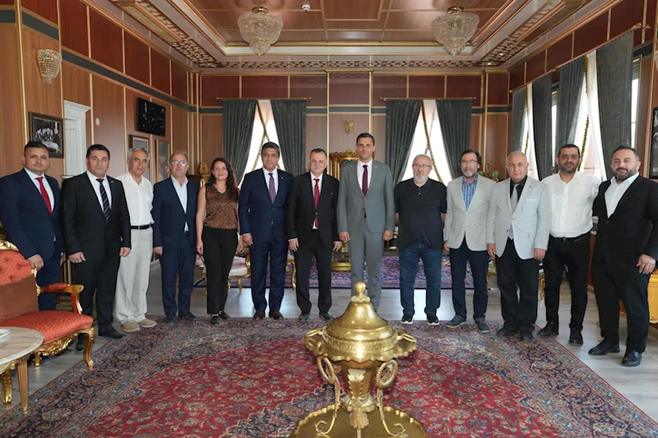 Başkan Zeyrek: Birlikteliğimiz ve gücümüz Manisa'ya hizmet olarak dönecek