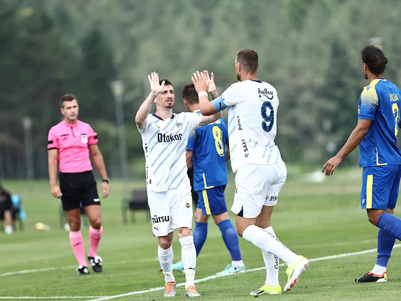 Fenerbahçe, ilk hazırlık maçından galip ayrıldı