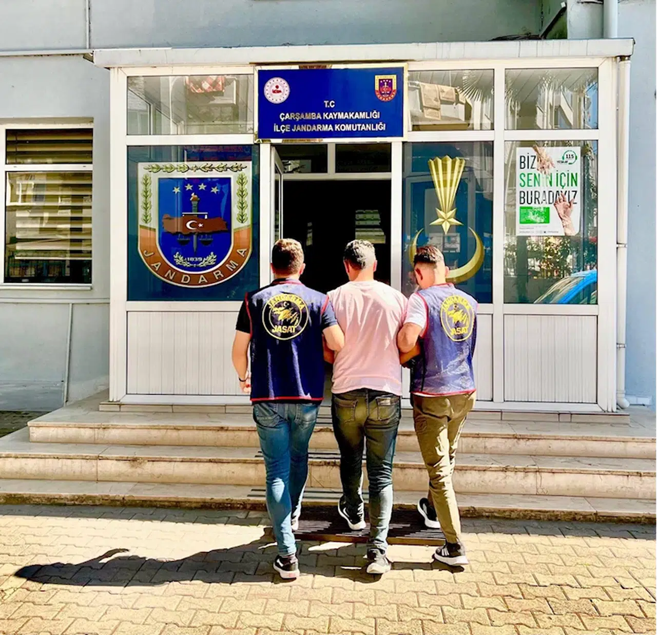 Samsun'da 21 yıl kesinleşmiş hapis cezası bulunan firari yakalandı