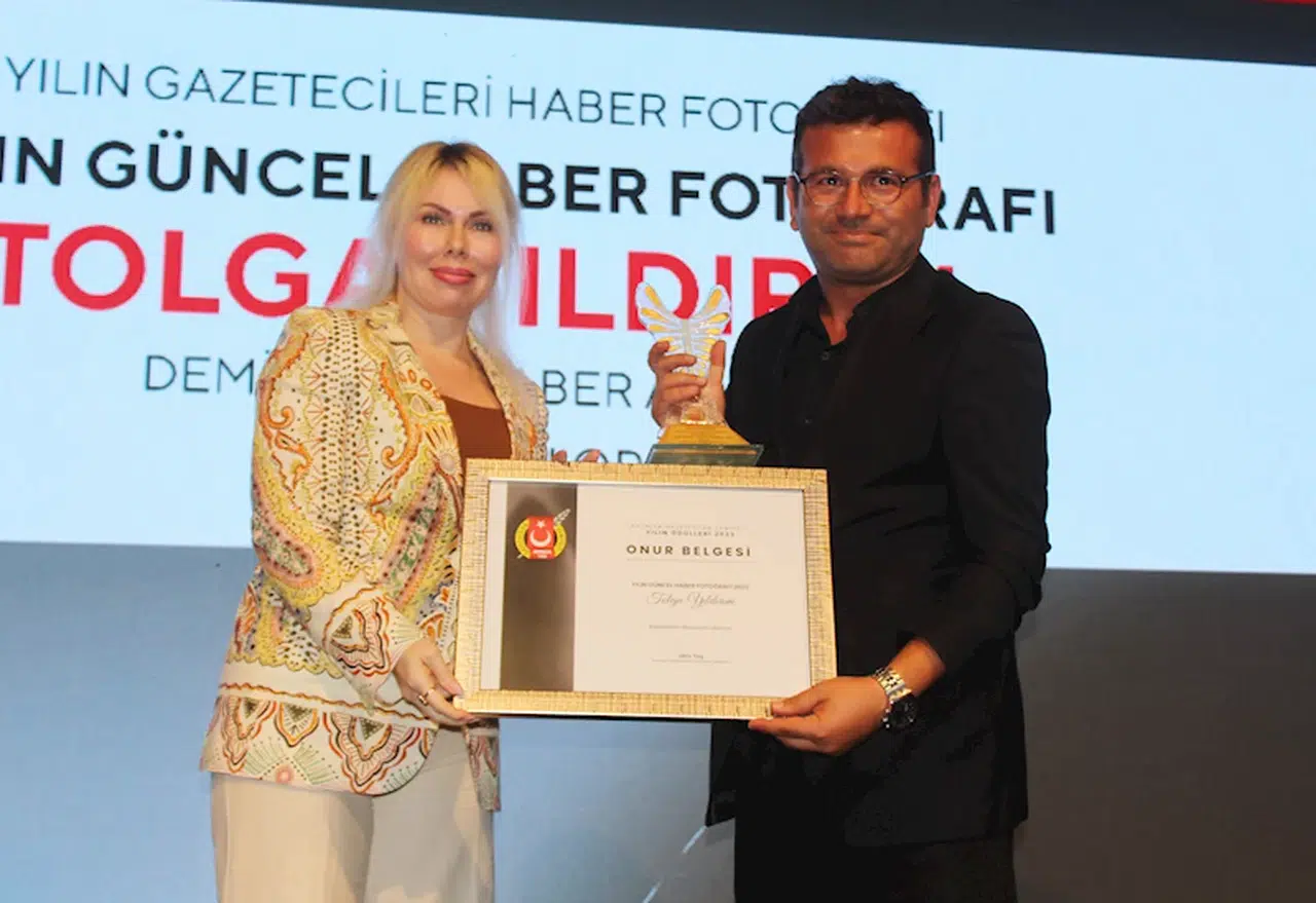 AGC'den DHA muhabirine ödül