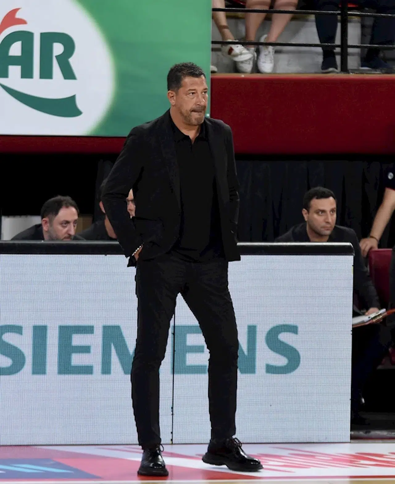 Pınar Karşıyaka'nın Anadolu Efes kabusu