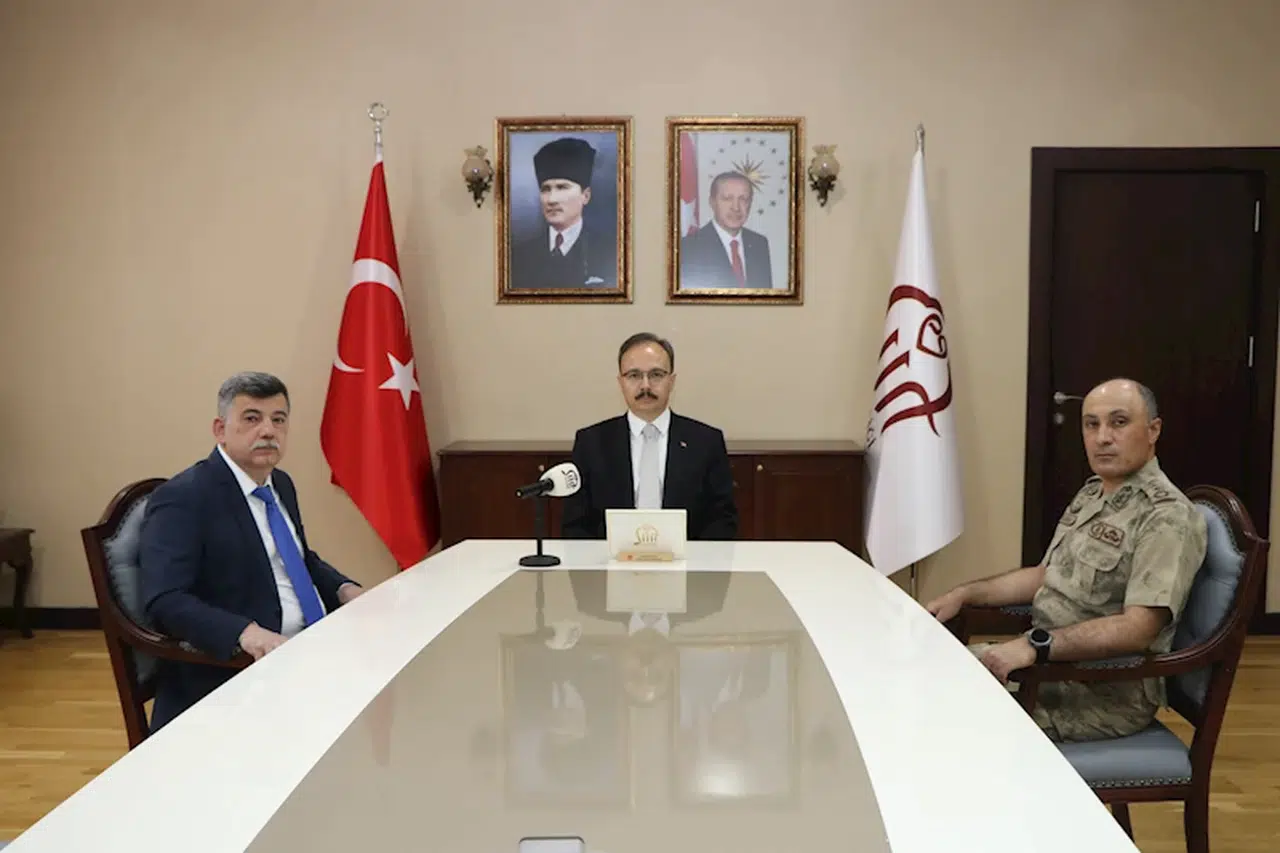 Vali Kızılkaya: Yılın ilk 5 ayında kapkaç, oto hırsızlığı, yankesicilik suçları işlenmedi