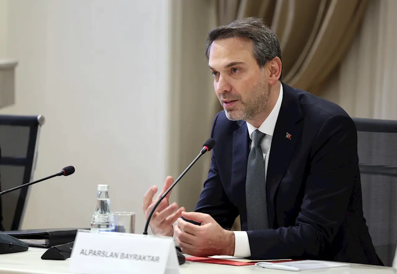 Bakan Bayraktar: Nahçıvan gazı bu yıl Iğdır üzerinden gelecek