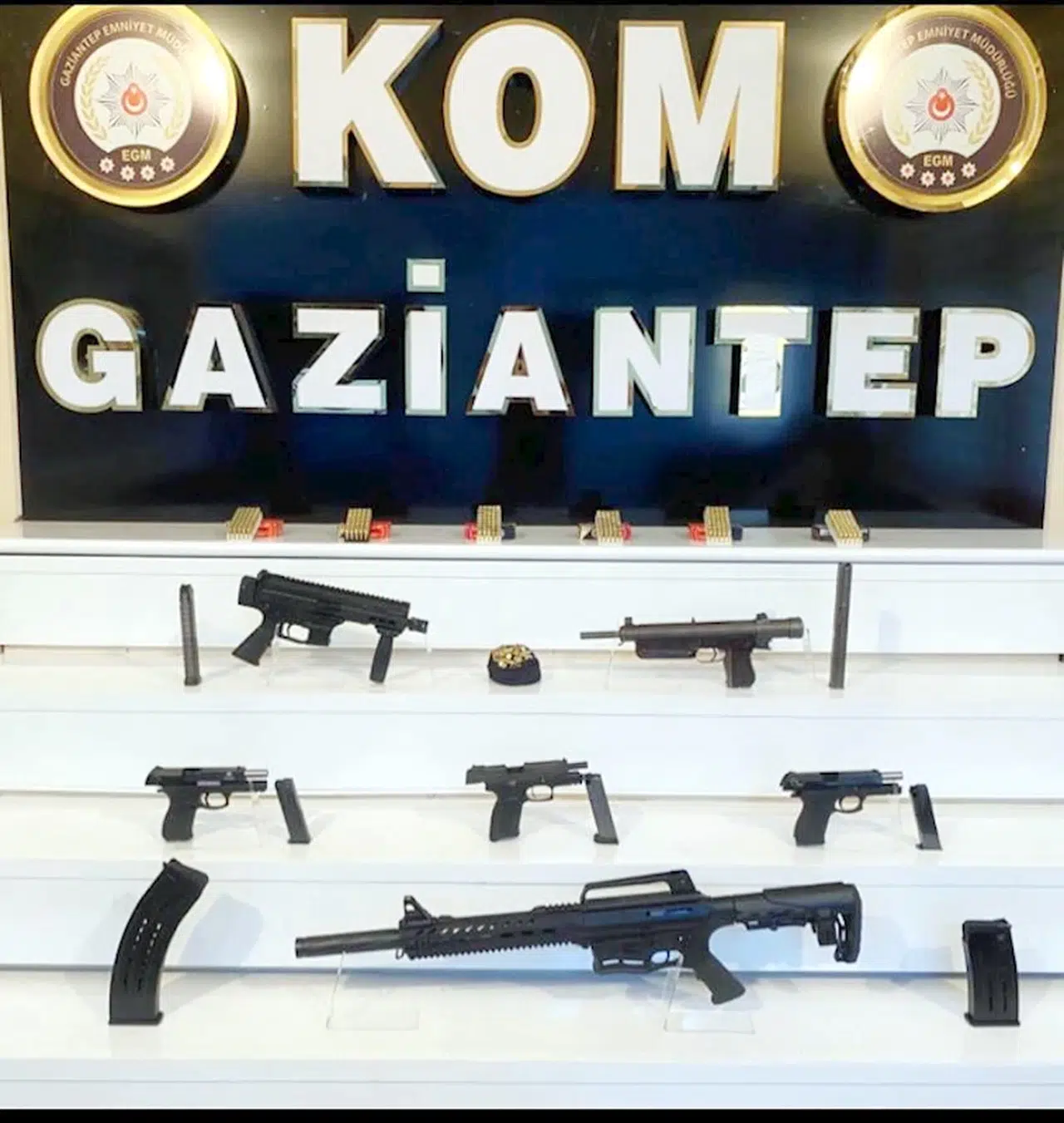 Gaziantep'te kaçak silah ticareti operasyonunda 12 gözaltı