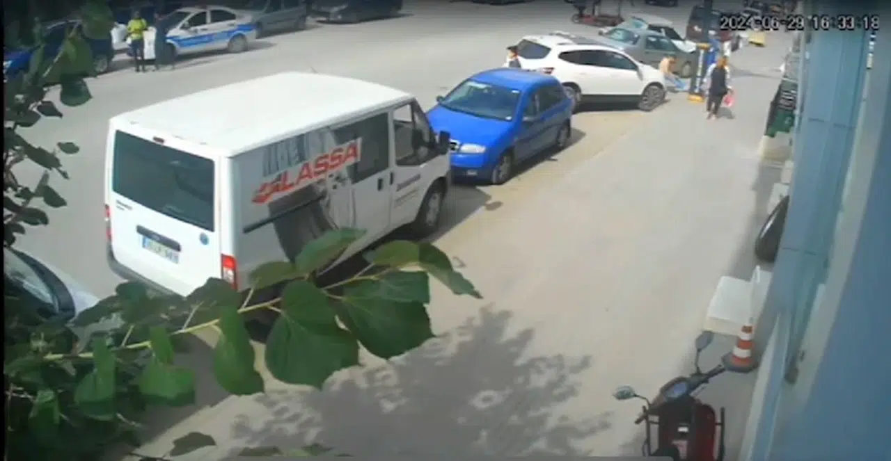 Çorum'da 2'si polis 3 kişinin yaralandığı kaza kamerada