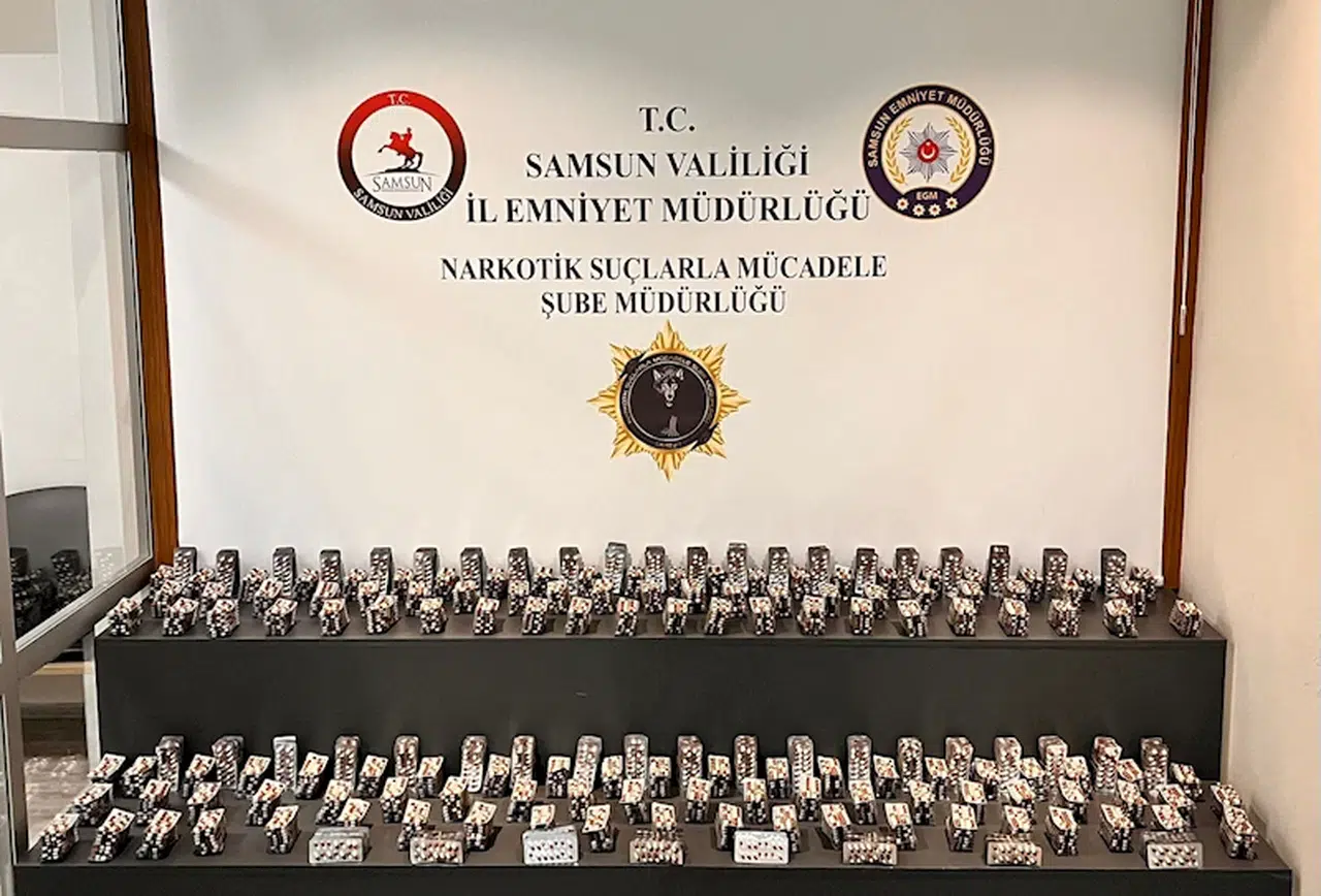 Samsun'da 3 kişi uyuşturucu madde ticareti yapmaktan gözaltına alındı