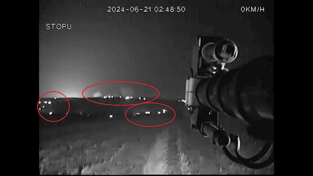 Diyarbakır-Mardin sınırındaki yangın, TOMA kamerasında; 250 ton su ve 500 litre köpük kullandılar