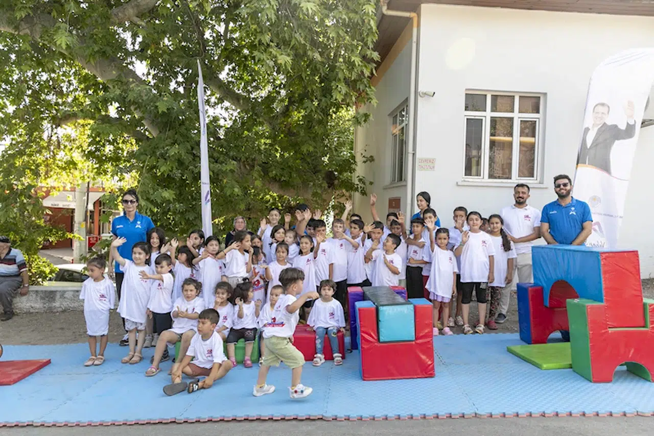 Sporbüs, çocuklara sporu sevdiriyor