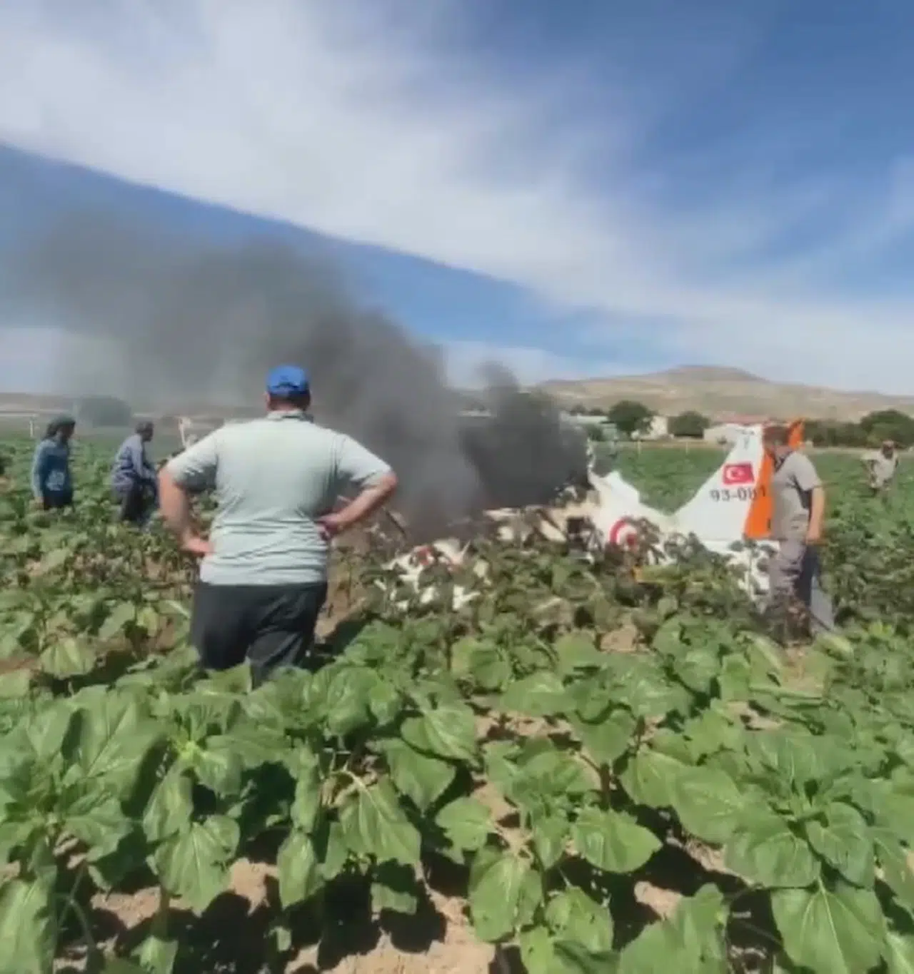 MSB: Kayseri'de eğitim uçağı düştü; iki pilot şehit oldu (2)