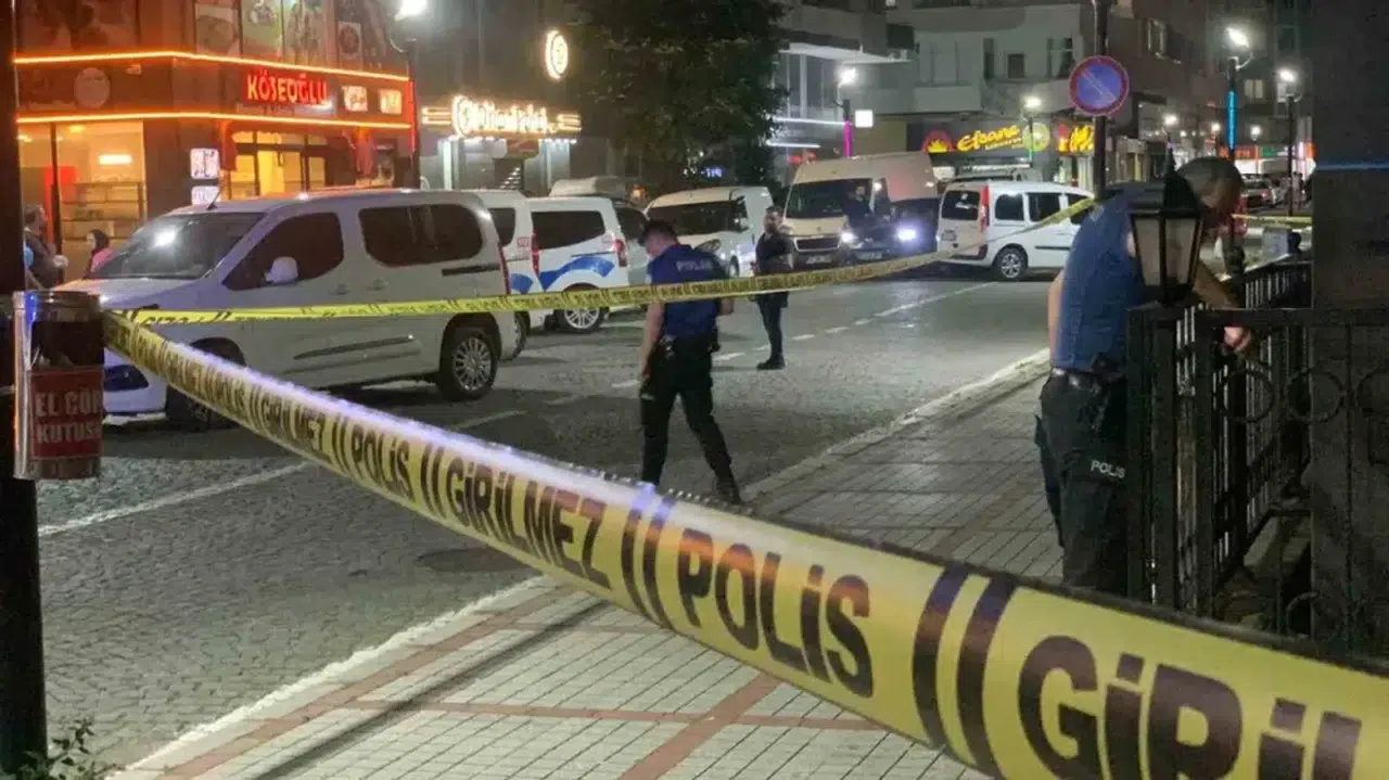 Rize'de Sokak Ortasında Silahlı Saldırı: 1 Yaralı!