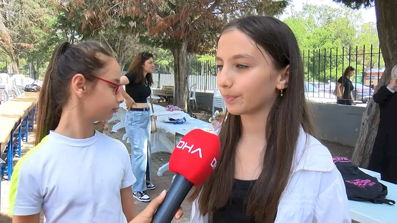 İstanbul - Beylikdüzü'nde 400 minik yazar kitaplarını tanıttı