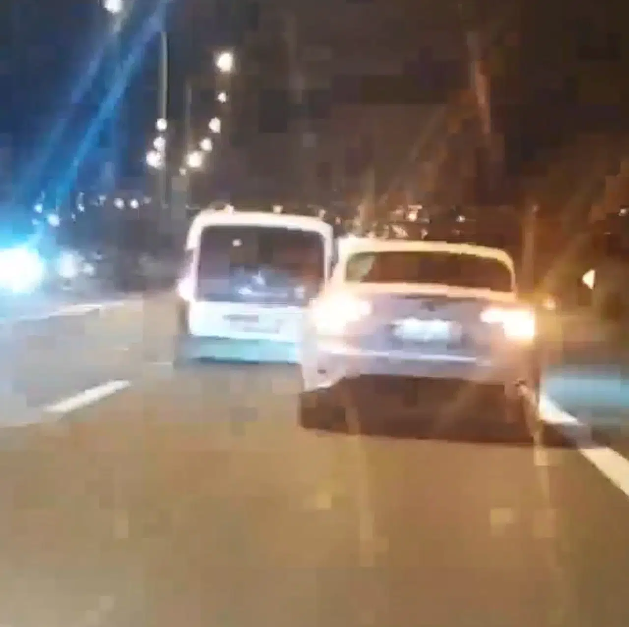 İstanbul - İstanbul'da göçmen kaçakçılığı operasyonu: Dakikalarca polisten kaçtı 