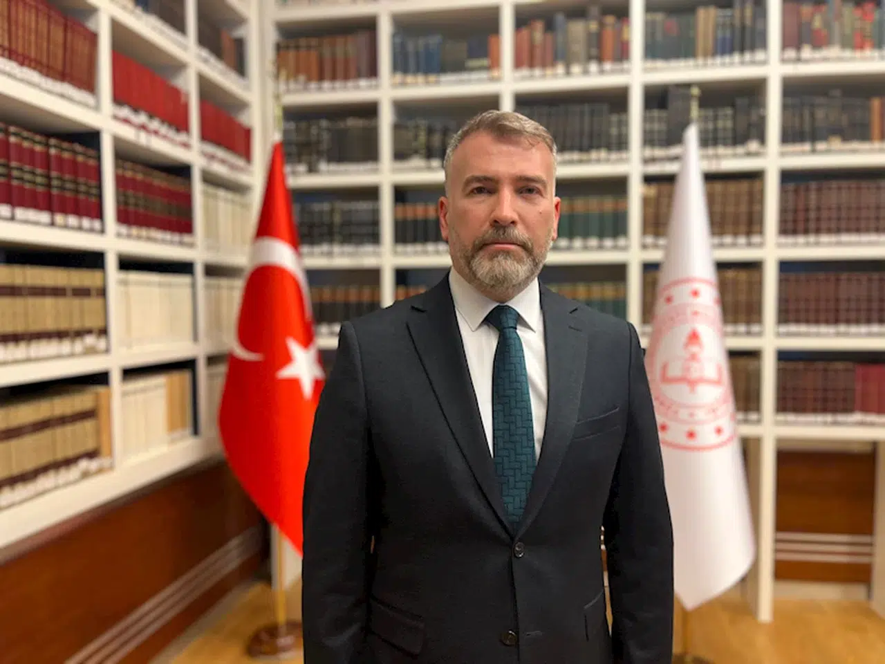 'Yeni müfredata 4 yılda tüm sınıflarda geçilecek'